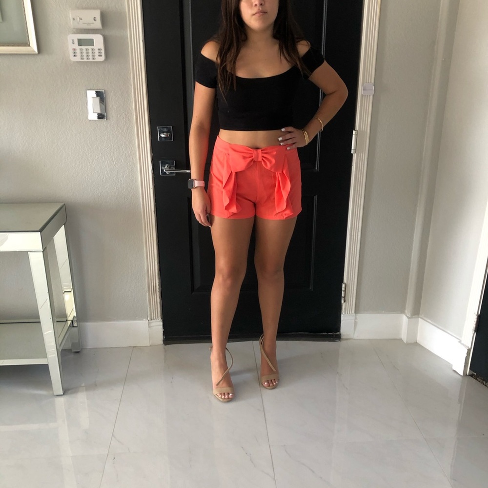 Coral color bow front shorts medium